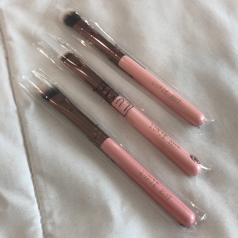 LUXIE Travel Size Brush Set of 3 NWT